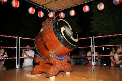 昭和８年製の年代物の太鼓です。